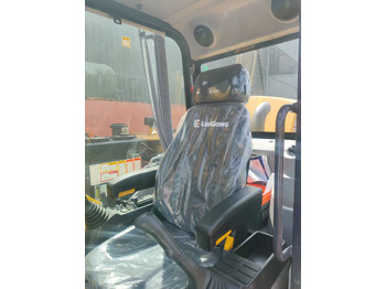 Mini excavator LIUGONG 9075FG4 BRAND NEW 7.5 TON DIGGER: picture 4