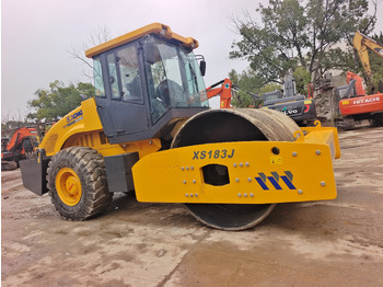 Road roller XCMG XS183J