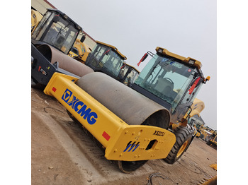 Road roller XCMG XS223J