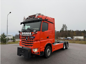 Hook lift truck MERCEDES-BENZ Arocs