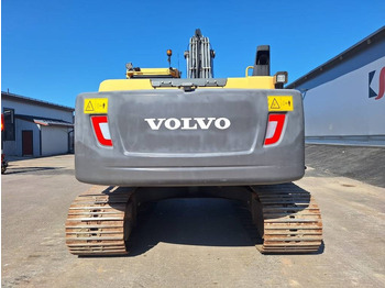 Leasing of Volvo EC220DL PYÖRITTÄJÄLLÄ  Volvo EC220DL PYÖRITTÄJÄLLÄ: picture 3