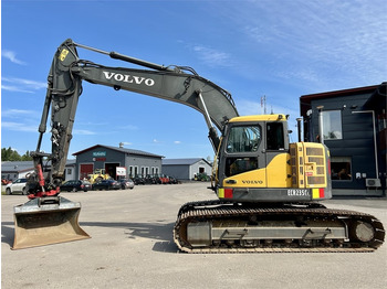 Crawler excavator VOLVO ECR235CL