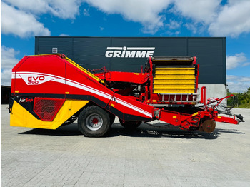 Potato harvester GRIMME