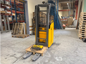 Reach truck JUNGHEINRICH