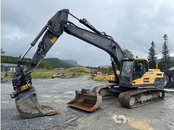 Crawler excavator VOLVO EC220DL