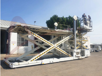 Aircraft cargo loader TREPEL