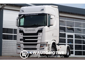 Tractor unit SCANIA S 450