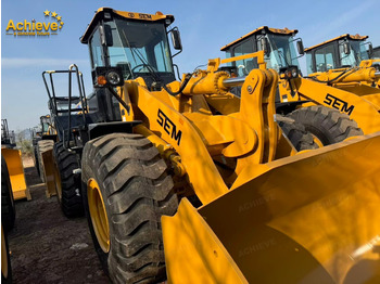 Wheel loader