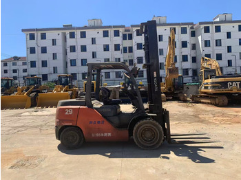 Diesel forklift TOYOTA