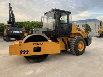 Road roller XCMG XS143J Vibratory Road roller Secondhand Condition: picture 2 Road roller XCMG XS143J Vibratory Road roller Secondhand Condition: picture 2