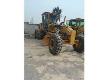 Grader CATERPILLAR 140H