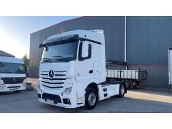 Tractor unit MERCEDES-BENZ Actros 1945