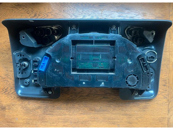 Tachograph for Truck IVECO Stralis 450 Kombiinstrument / Tacho 504276234: picture 3