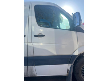 Spare parts VW Crafter Beifahrertür, Tür rechts weiß mit Spiegel: picture 2