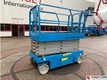 Scissor lift GENIE