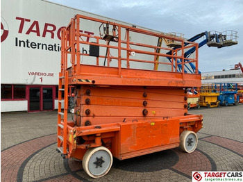 Scissor lift JLG