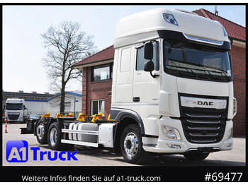 Container transporter/ Swap body truck DAF XF 480