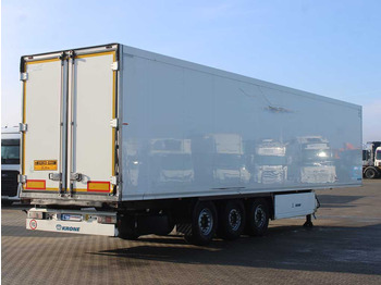 Leasing of Krone SD, LIFT AXLE, 2x EVAPORATOR, CARRIER VECTOR 1950MT Krone SD, LIFT AXLE, 2x EVAPORATOR, CARRIER VECTOR 1950MT: picture 4 Leasing of Krone SD, LIFT AXLE, 2x EVAPORATOR, CARRIER VECTOR 1950MT Krone SD, LIFT AXLE, 2x EVAPORATOR, CARRIER VECTOR 1950MT: picture 4