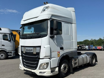 Tractor unit DAF XF 460
