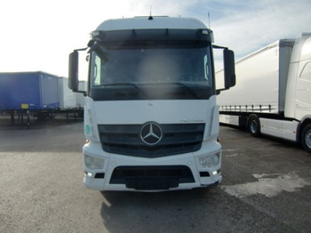 Tractor unit Mercedes-Benz Actros 1840, MP4: picture 2 Tractor unit Mercedes-Benz Actros 1840, MP4: picture 2