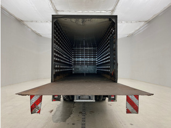 Box truck Mercedes-Benz Axor 1924: picture 4