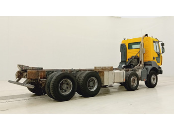 Cab chassis truck Renault Kerax 410 DXi - 8x4: picture 4