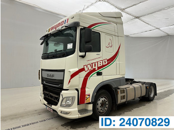 Tractor unit DAF XF 460