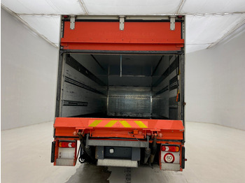 Box truck Volvo FL 240: picture 4