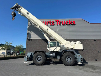 Rough terrain crane TEREX