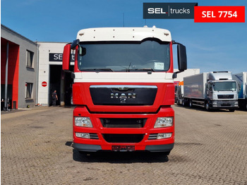 Crane truck MAN TGX 26.400 6x2-2 BL/ Intarder / HIAB / Lenkachse: picture 2
