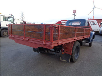 Dropside/ Flatbed truck Bedford A 5LCG 5 TONNER: picture 3 Dropside/ Flatbed truck Bedford A 5LCG 5 TONNER: picture 3