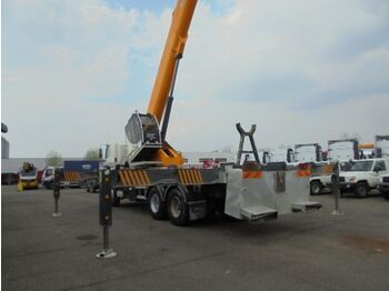 Truck mounted aerial platform Hino 700 6X4: picture 3 Truck mounted aerial platform Hino 700 6X4: picture 3