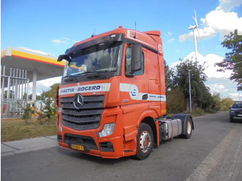 Tractor unit MERCEDES-BENZ Actros 1842