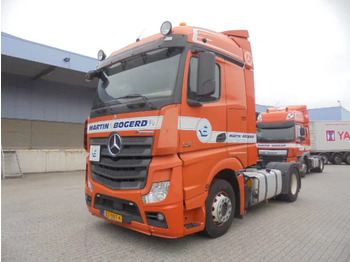 Tractor unit MERCEDES-BENZ Actros 1842