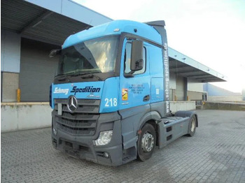 Tractor unit MERCEDES-BENZ Actros 1845