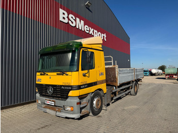 Dropside/ Flatbed truck MERCEDES-BENZ Actros 1831