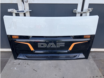 Grill DAF XF 106