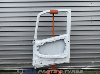 Door and parts for Truck Volvo FH4: picture 2 Door and parts for Truck Volvo FH4: picture 2