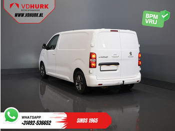 Leasing of Peugeot e-Expert L2 75 kWh 330 km WLTP Snellader/ Stoelverw./ Navi/ Carplay/ Camera/ Climate/ LMV/ Cruise Peugeot e-Expert L2 75 kWh 330 km WLTP Snellader/ Stoelverw./ Navi/ Carplay/ Camera/ Climate/ LMV/ Cruise: picture 2