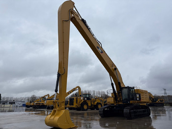 Excavator CATERPILLAR 390F Long reach: picture 3 Excavator CATERPILLAR 390F Long reach: picture 3