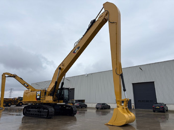 Excavator CATERPILLAR 390F Long reach: picture 4 Excavator CATERPILLAR 390F Long reach: picture 4