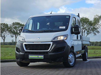 Flatbed van PEUGEOT Boxer