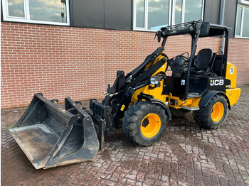 Compact track loader JCB 403