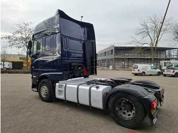 Tractor unit DAF XF106-440 / NL TRUCK / TUV:19-03-2026 / SMART TACHO / ACC / LWDS / FRIDGE / FULL SPOILER / AUTOMATIC / EURO-6 / 2016: picture 3 Tractor unit DAF XF106-440 / NL TRUCK / TUV:19-03-2026 / SMART TACHO / ACC / LWDS / FRIDGE / FULL SPOILER / AUTOMATIC / EURO-6 / 2016: picture 3