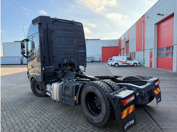 Tractor unit Volvo FH5-460 / VEB+ / HYDRAULICS / I-PARKCOOL / ONLY:188538 KM / FULL-AIR / ACC / LWDS / AUTOMATIC / EURO-6 / 2023: picture 3