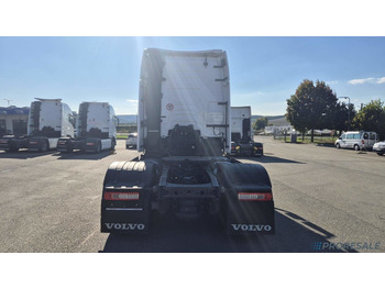Tractor unit VOLVO FH 460 GLOBE XL EURO 6 TURBOCOMPOUND: picture 3