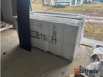 Construction equipment