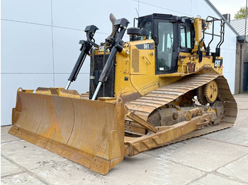 Bulldozer CATERPILLAR D6T