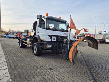 Hook lift truck MERCEDES-BENZ Axor 1833 4X4 / Serviced / Schmidt Plow: picture 4 Hook lift truck MERCEDES-BENZ Axor 1833 4X4 / Serviced / Schmidt Plow: picture 4