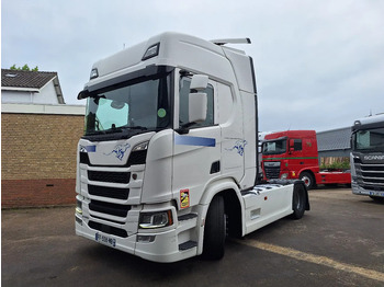 Tractor unit SCANIA R 500